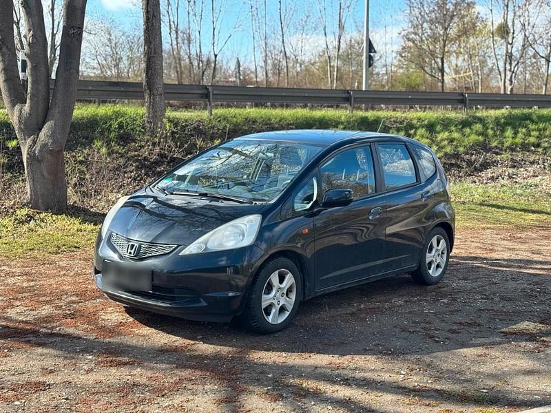 Gebraucht Honda Jazz 90 PS (66 kW) 2010 Schwarz Kleinwagen