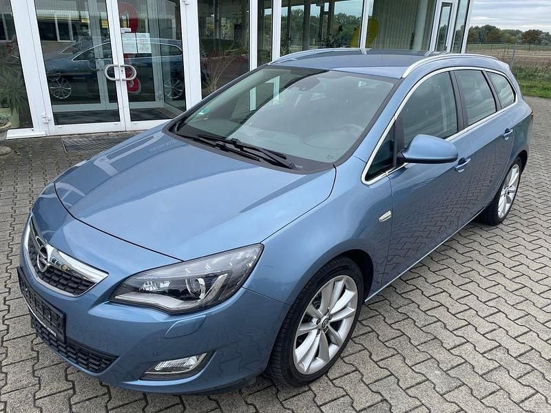 Blau Gebraucht 2010 Opel Astra Sport Kombi | 3.650 € (Superpreis) - Bild 1/4