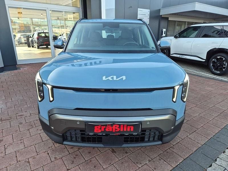 Neu Kia EV2 Air 108 kW (147 PS) 2026 Blau SUV