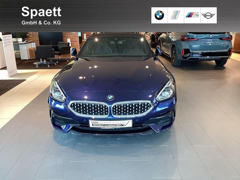 Gebraucht BMW Z4 Sport Line 197 PS (144 kW) 2020 Mediterranblau Cabrio