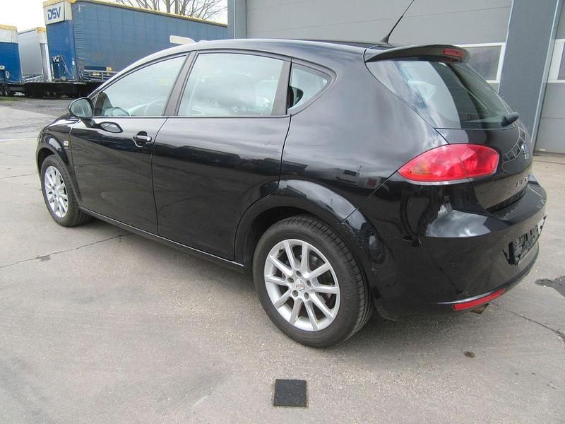Gebraucht Seat Leon Ecomotive 105 PS (77 kW) 2011 Schwarz Kleinwagen