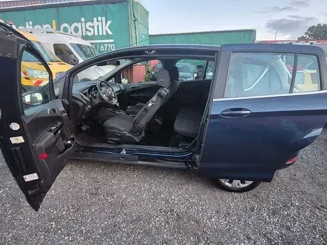 Gebraucht Ford B-MAX Titanium 132 PS (97 kW) 2013 Blau (metallic) Van / Kleinbus