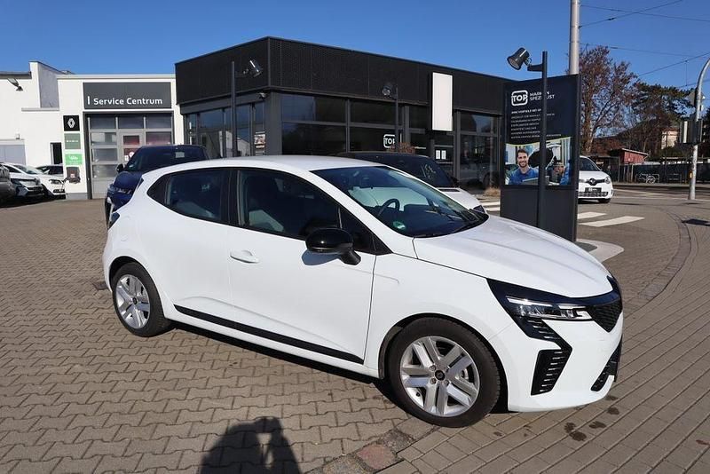 Gebraucht Renault Clio V Evolution 67 PS (49 kW) 2024 Weiß Limousine