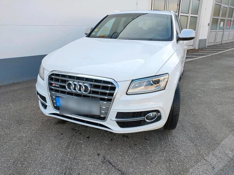 Weiß Gebraucht 2016 Audi SQ5 Competition SUV | 27.000 € (Fairer Preis) - Bild 1/4