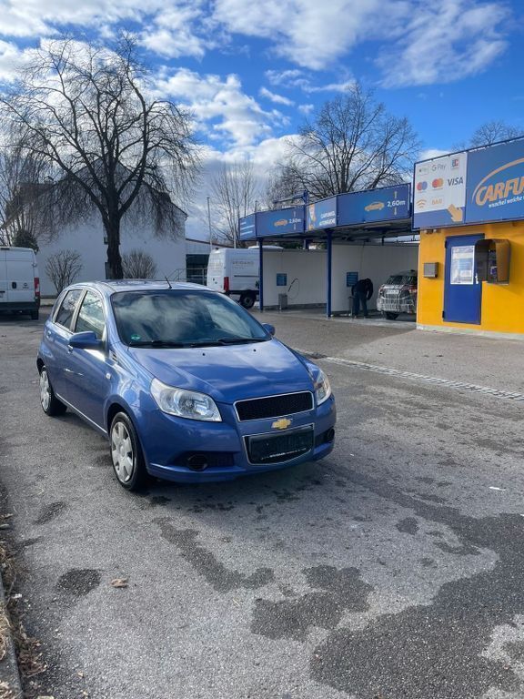 Gebraucht Chevrolet Aveo 101 PS (74 kW) 2009 Blau Limousine