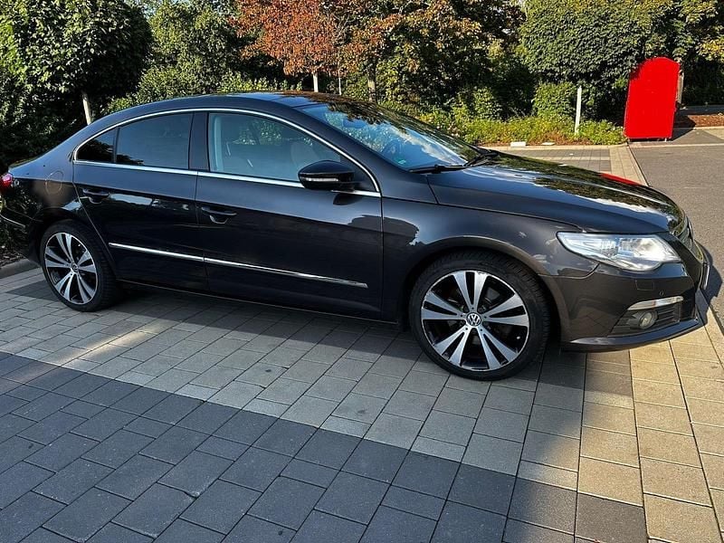 Braun Gebraucht 2011 VW CC Limousine | 8.500 € (Fairer Preis) - Bild 1/4
