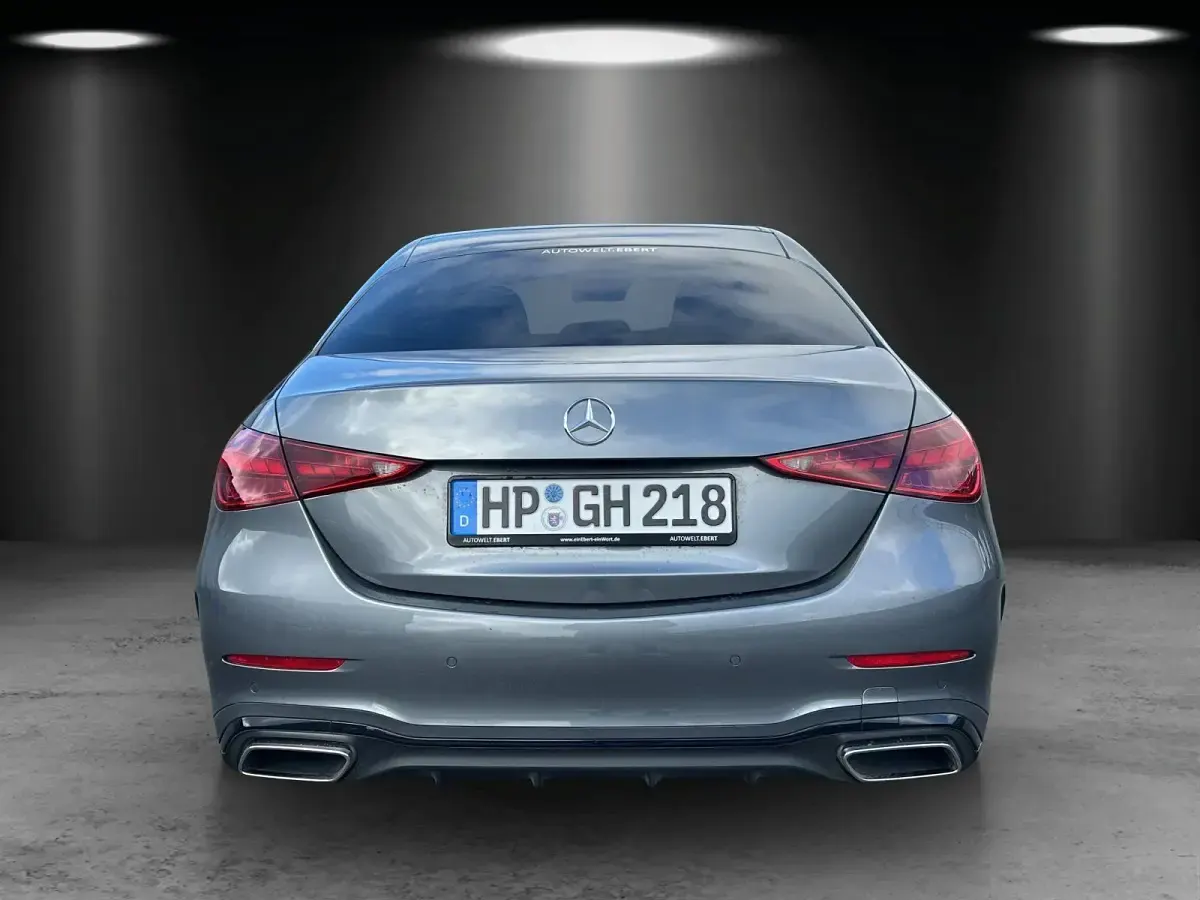 Gebraucht Mercedes C200 AMG 204 PS (150 kW) 2025 Lack selenitgrau