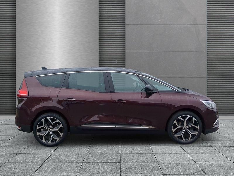 Rot metallic Gebraucht 2021 Renault Grand Scénic IV Intens Van / Kleinbus | 22.090 € (Etwas zu teuer) - Bild 1/4