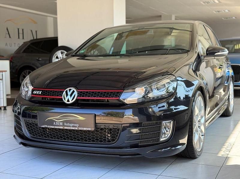 Schwarz Gebraucht 2012 VW Golf VI Edition Limousine | 10.990 € (Fairer Preis) - Bild 1/4
