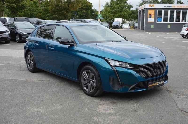 Gebraucht Peugeot 308 Allure 131 PS (96 kW) 2024 Blau Limousine