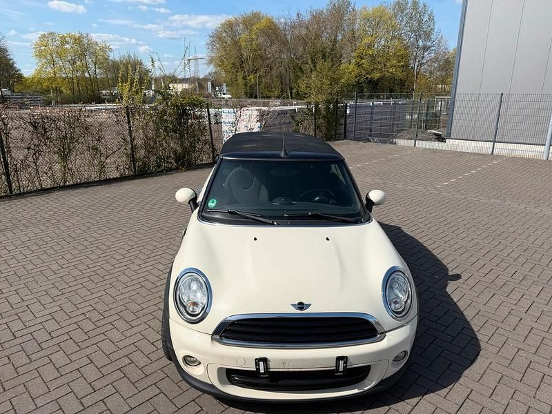 Gebraucht Mini Cooper Cabriolet 98 PS (72 kW) 2011 Beige Cabrio