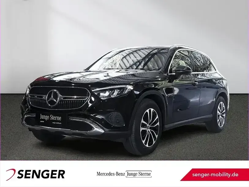 Gebraucht Mercedes GLC220 Avantgarde 197 PS (144 kW) 2024 SUV