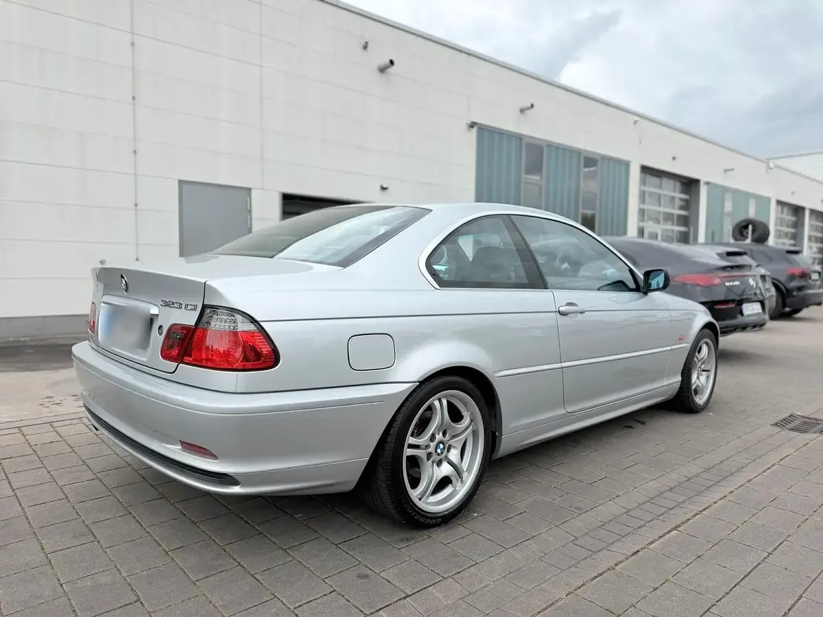 Occasion BMW 323 170 ch (125 kW) 2000 Argent Coupé