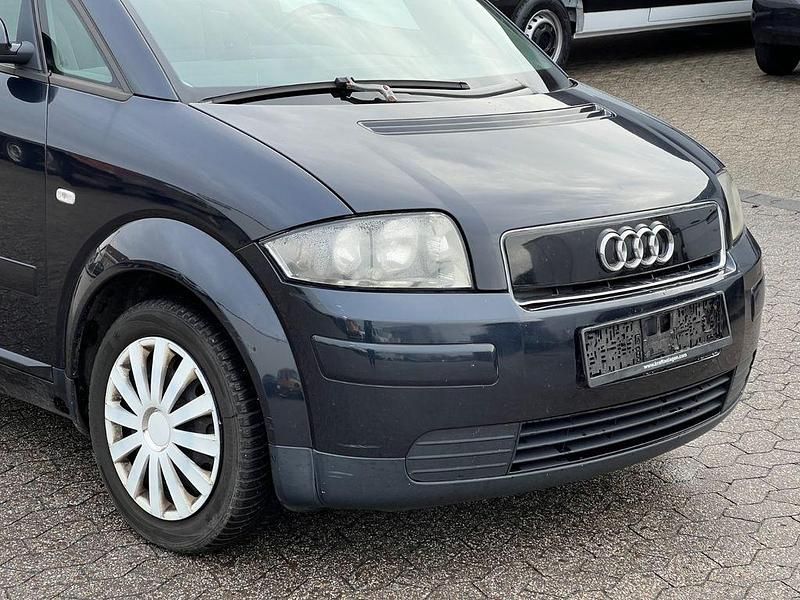 Gebraucht Audi A2 75 PS (55 kW) 2001 Schwarz Kleinwagen