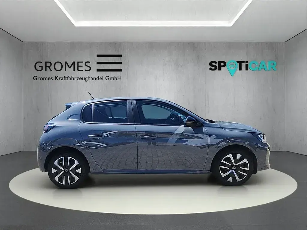 Gebraucht Peugeot 208 Active 75 PS (55 kW) 2024 Selenium grau Kleinwagen
