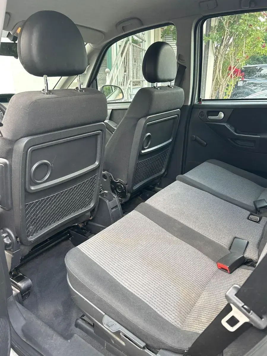 Gebraucht Opel Meriva 101 PS (74 kW) 2003 Silber Van / Kleinbus