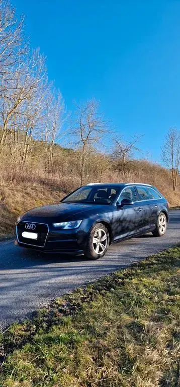 Gebraucht Audi A4 Ambiente 150 PS (110 kW) 2016 Blau Kombi
