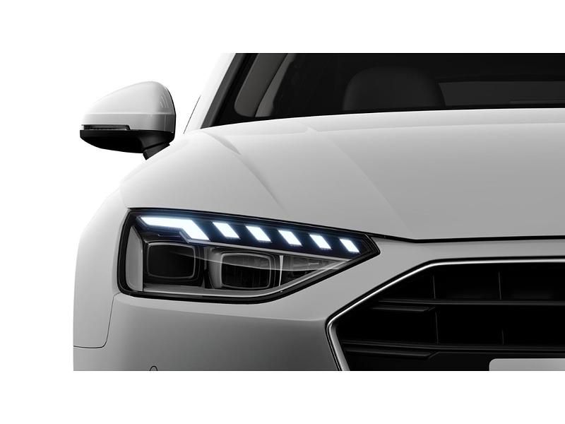 Gebraucht Audi A4 Basis 204 PS (150 kW) 2024 Schwarz Kombi