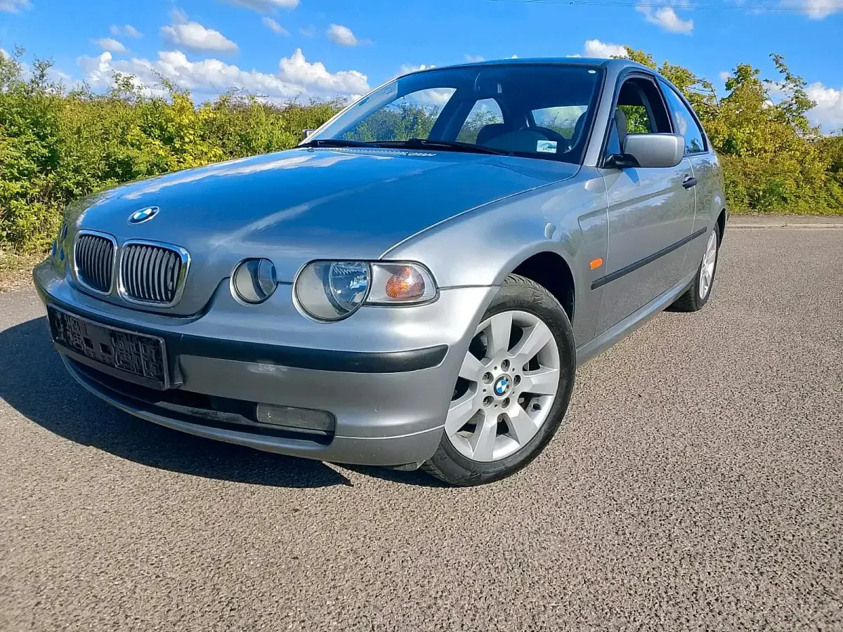 Gebraucht BMW 116 116 PS (85 kW) 2004 Grau Kleinwagen
