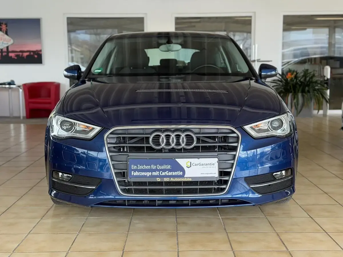 Gebraucht Audi A3 Sport 150 PS (110 kW) 2015 Blau Limousine