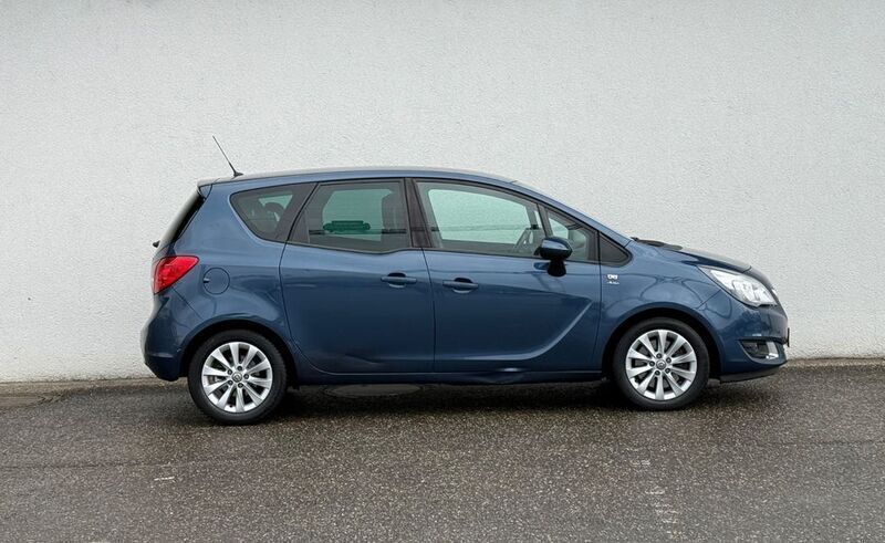 Gebraucht Opel Meriva Active 140 PS (102 kW) 2017 Blau Van / Kleinbus