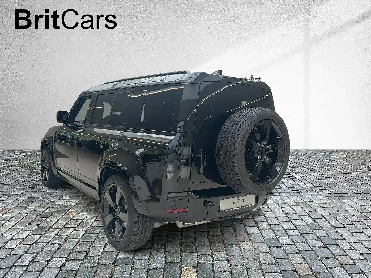 Neu Land Rover Defender HSE Dynamic 349 PS (256 kW) 2026 Schwarz (metallic) SUV