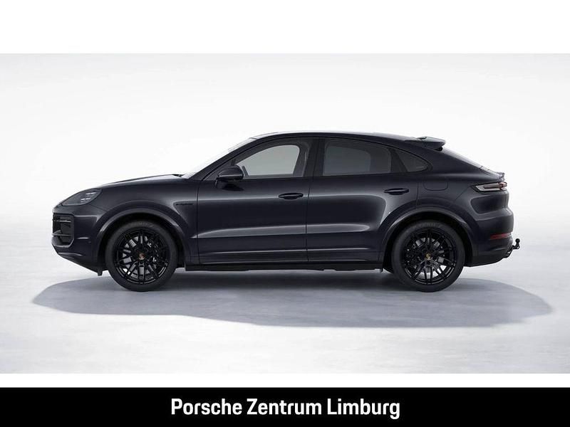 Second-hand Porsche Cayenne Black Edition 470 CP (345 kW) 2025 Negru SUV