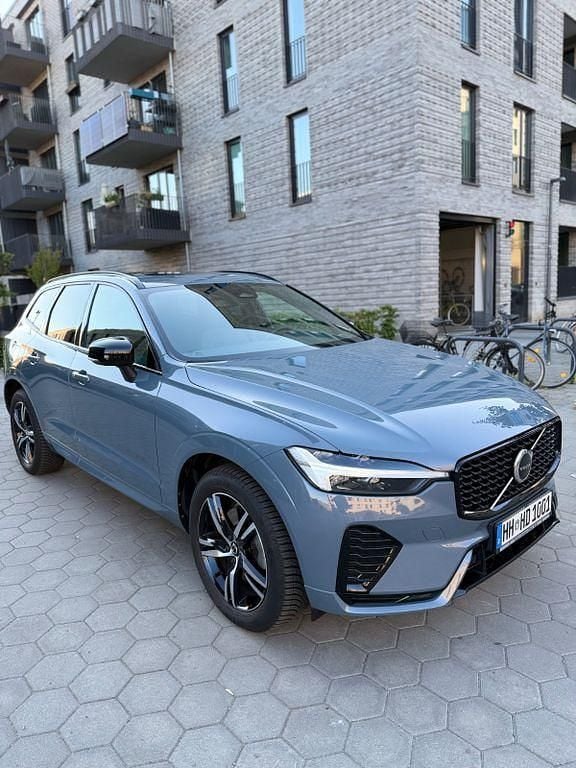 Grau Gebraucht 2021 Volvo XC60 R-Design SUV | 36.300 € (Fairer Preis) - Bild 1/4