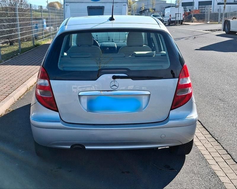 Gebraucht Mercedes A170 115 PS (84 kW) 2005 Silber Kleinwagen