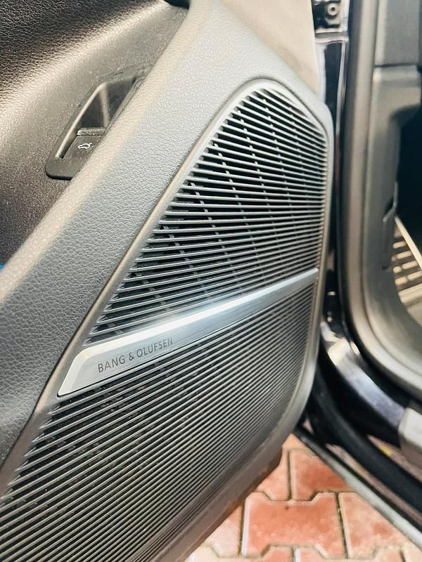 Gebraucht Audi Q8 Ambiente 286 PS (210 kW) 2019 Schwarz SUV