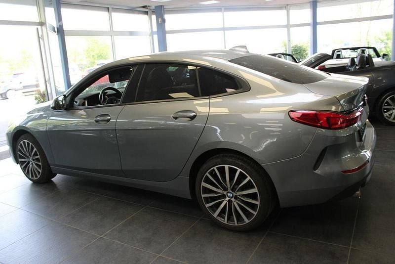 Gebraucht BMW 220 Advantage 178 PS (130 kW) 2024 Grau Coupé