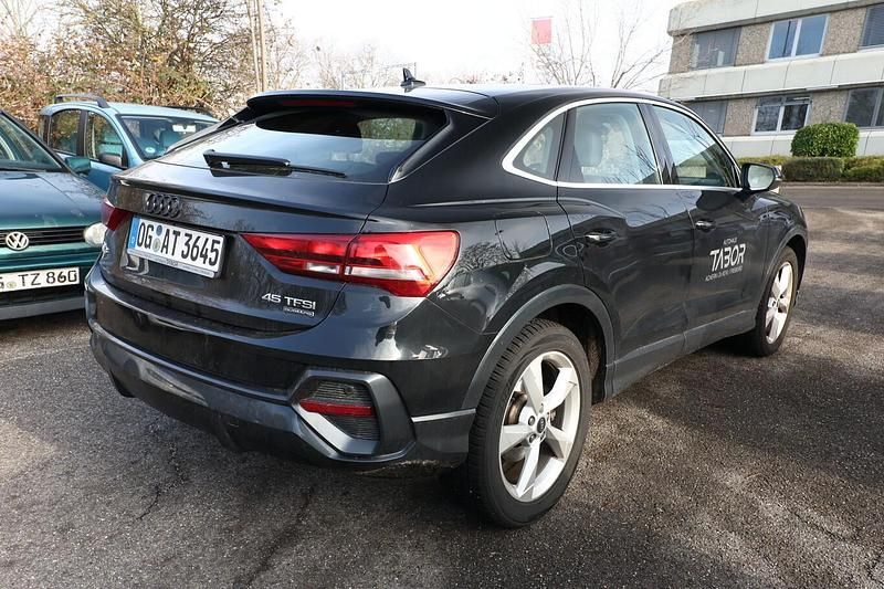 Gebraucht Audi Q3 Sportback Advanced 230 PS (169 kW) 2021 Metallic SUV