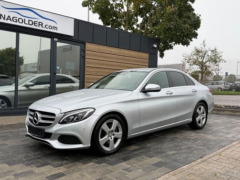Silber Gebraucht 2015 Mercedes C220 Avantgarde Limousine | 17.900 € (Fairer Preis) - Bild 1/4