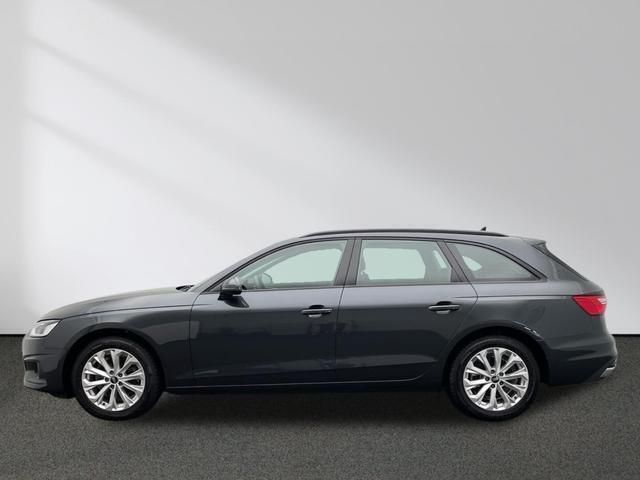 Gebraucht Audi A4 Business 150 PS (110 kW) 2022 Grau Kombi