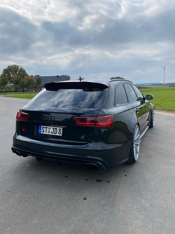 Gebraucht Audi RS6 Performance 705 PS (518 kW) 2015 Schwarz Kombi