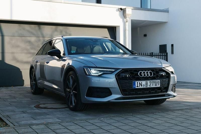 Second-hand Audi A6 Advanced 163 CP (119 kW) 2025 Argintiu Break