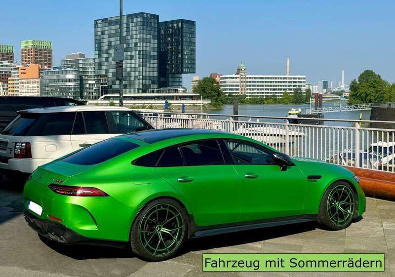 Grün Gebraucht 2023 Mercedes AMG GT 63 AMG Coupé | 151.725 € (Etwas zu teuer) - Bild 1/4