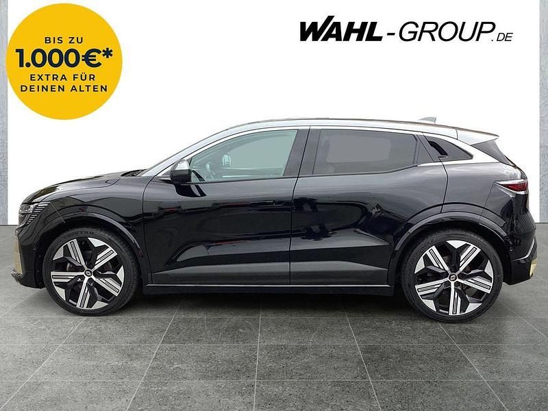 Gebraucht Renault Megane E-Tech Iconic 160 kW (218 PS) 2022 Black pearlschwarz metallic, Limousine