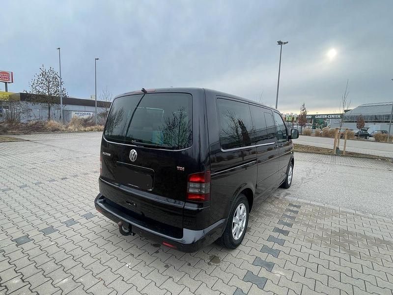 Gebraucht VW Multivan 174 PS (127 kW) 2004 Schwarz Van