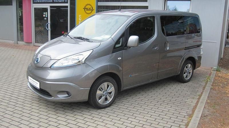 Grau Gebraucht 2020 Nissan e-NV200 Van | 17.990 € (Fairer Preis) - Bild 1/4