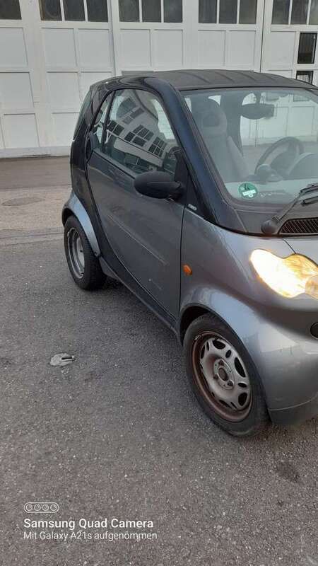Grau Gebraucht 2003 Smart ForTwo Cabrio Brabus Cabrio | 700 € - Bild 1/4
