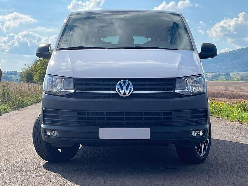 Weiß Gebraucht 2016 VW T6 Van | 25.900 € (Fairer Preis) - Bild 1/4