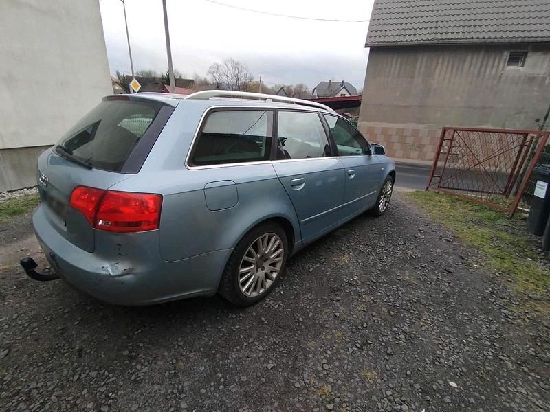 Gebraucht Audi A4 102 PS (75 kW) 2008 Blau Kombi