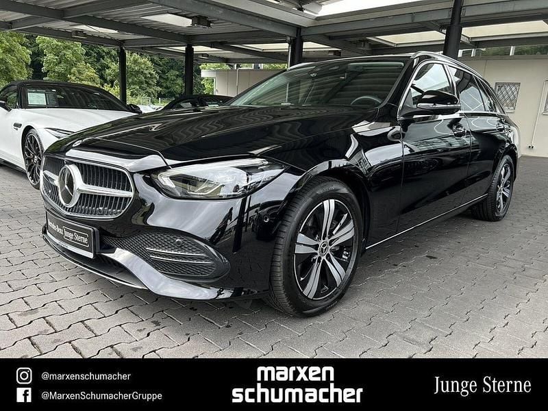 Schwarz Gebraucht 2024 Mercedes C200 Avantgarde Limousine | 38.440 € (Fairer Preis) - Bild 1/4