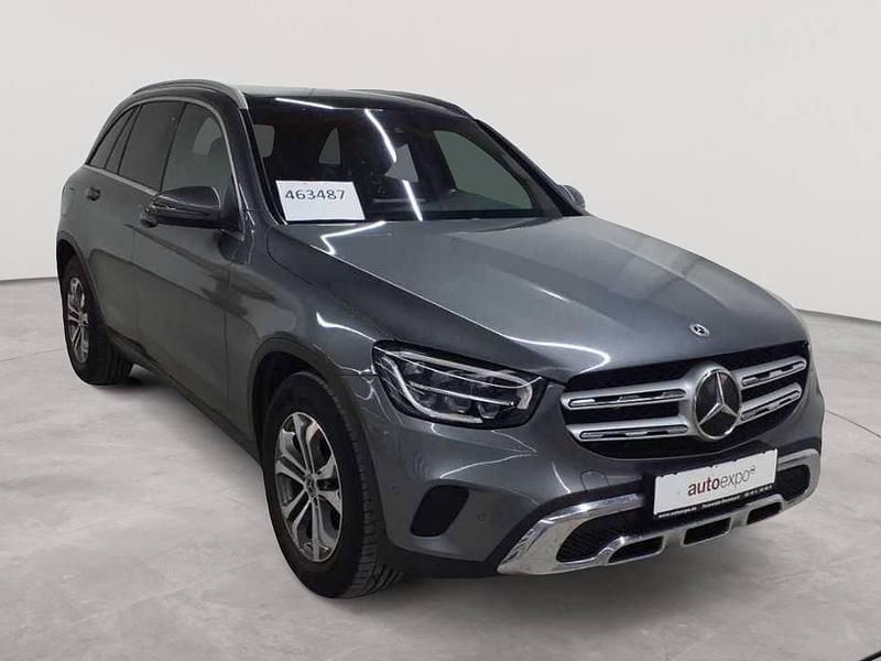 Selenitgrau metallic Gebraucht 2020 Mercedes GLC220 Exclusive SUV | 27.990 € (Guter Preis) - Bild 1/4