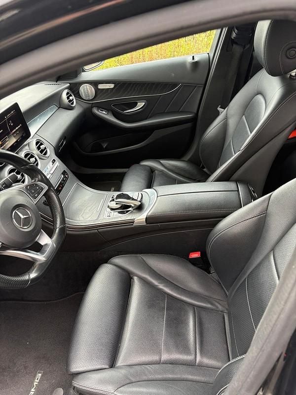Gebraucht Mercedes C400 333 PS (244 kW) 2016 Schwarz Kombi