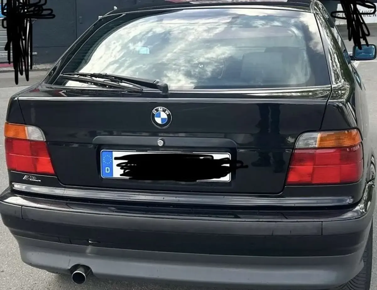 Gebraucht BMW 316 102 PS (75 kW) 1996 Schwarz Kleinwagen