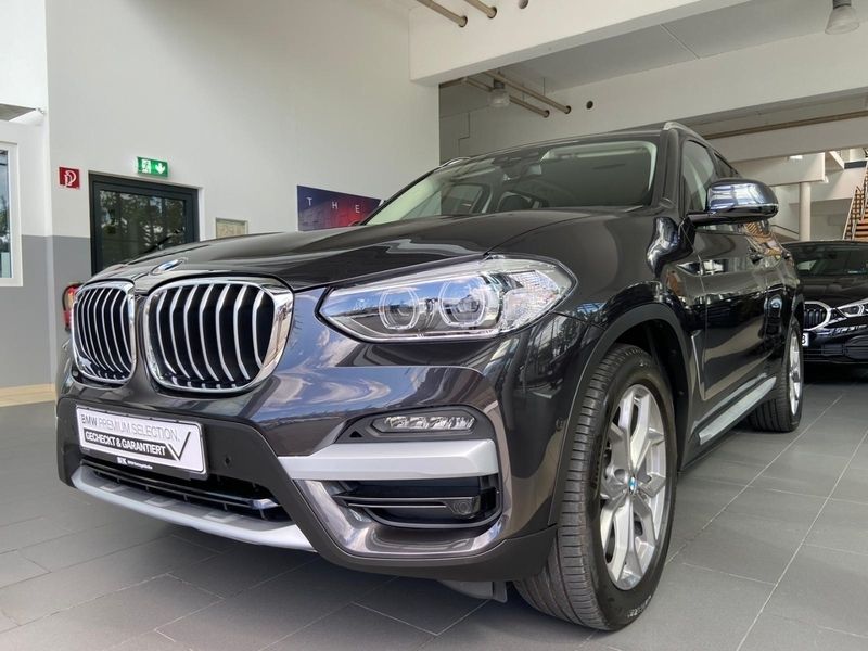 Gebraucht BMW X3 xLine 190 PS (139 kW) 2021 Grau metallic sophistograu brillanteffekt meta SUV
