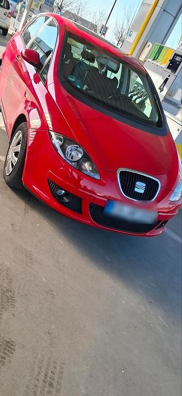 Gebraucht Seat Altea 101 PS (74 kW) 2004 Rot Van / Kleinbus