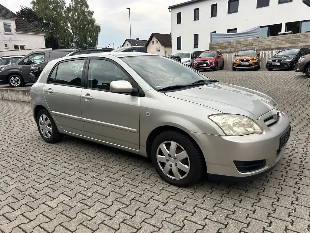 Gebraucht Toyota Corolla Luna 97 PS (71 kW) 2006 Silber Limousine